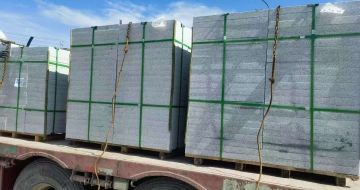 朝阳 芝麻白花岗岩地铺石装车日常