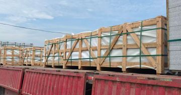 朝阳 芝麻白花岗岩地铺石出口专车-泰国游