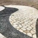 朝阳 黄金麻冰裂纹地铺石工地铺装案例