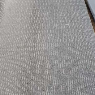 朝阳 芝麻灰花岗岩斧剁面，刀斩面