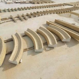 朝阳 黄金麻花岗岩别墅线条