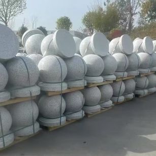 朝阳 白麻花岗岩石材圆球，石球，挡车球，隔离球，景观石球，风水球等