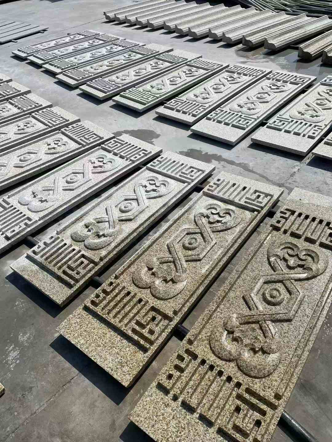 朝阳 黄金麻花岗岩外墙雕刻板