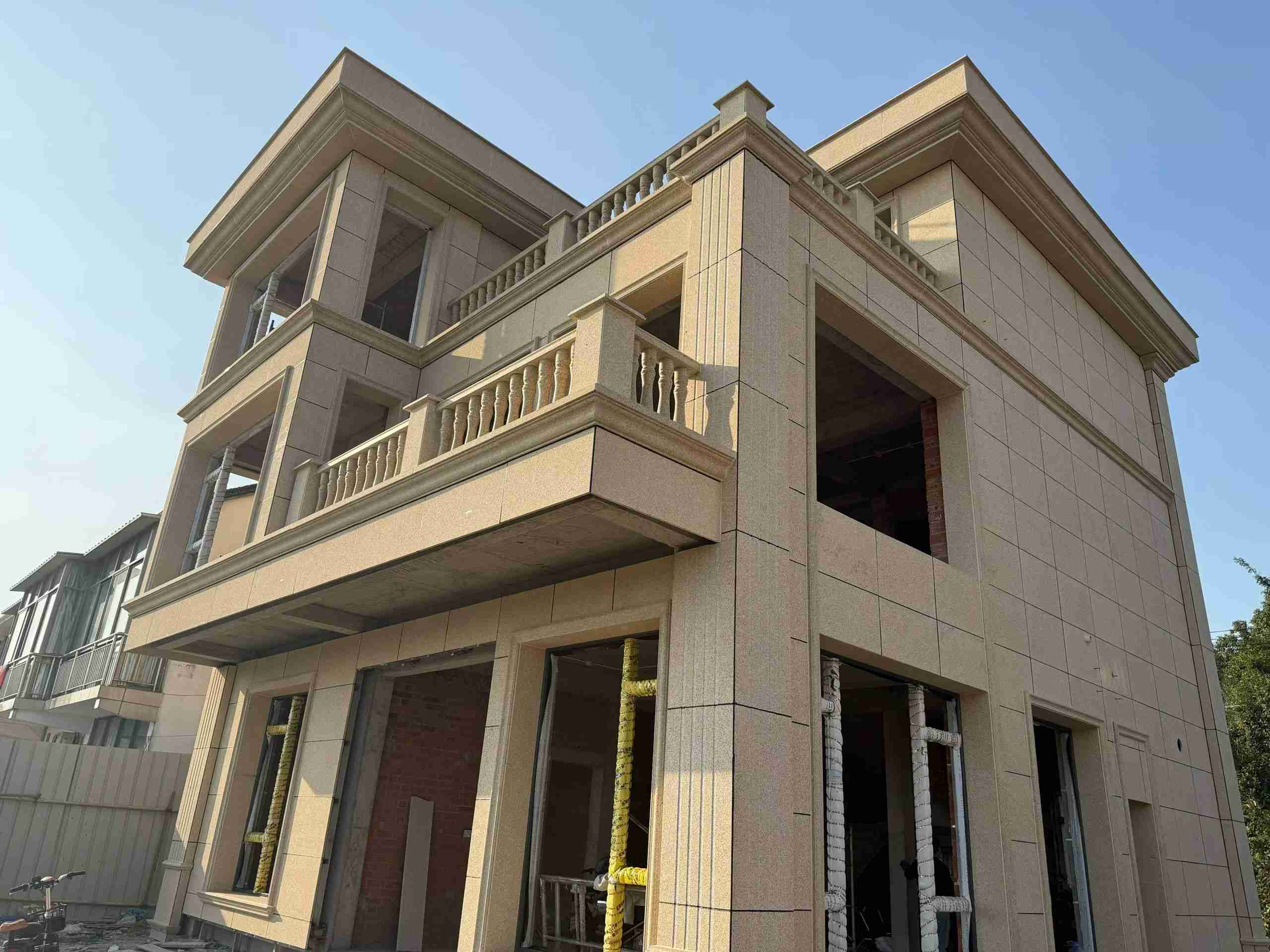 朝阳 黄金麻花岗岩石材荔枝面外墙干挂效果展示