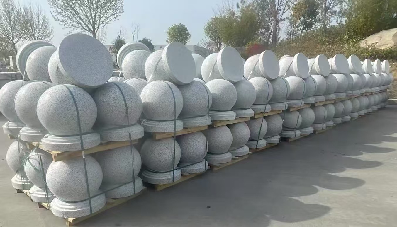 朝阳 白麻花岗岩石材圆球，石球，挡车球，隔离球，景观石球，风水球等