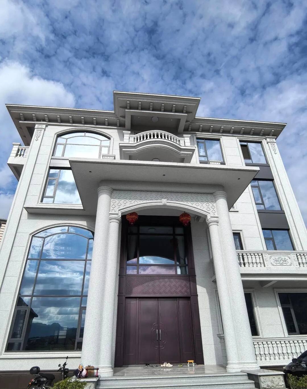 朝阳白麻别墅外墙干挂石材效果示例