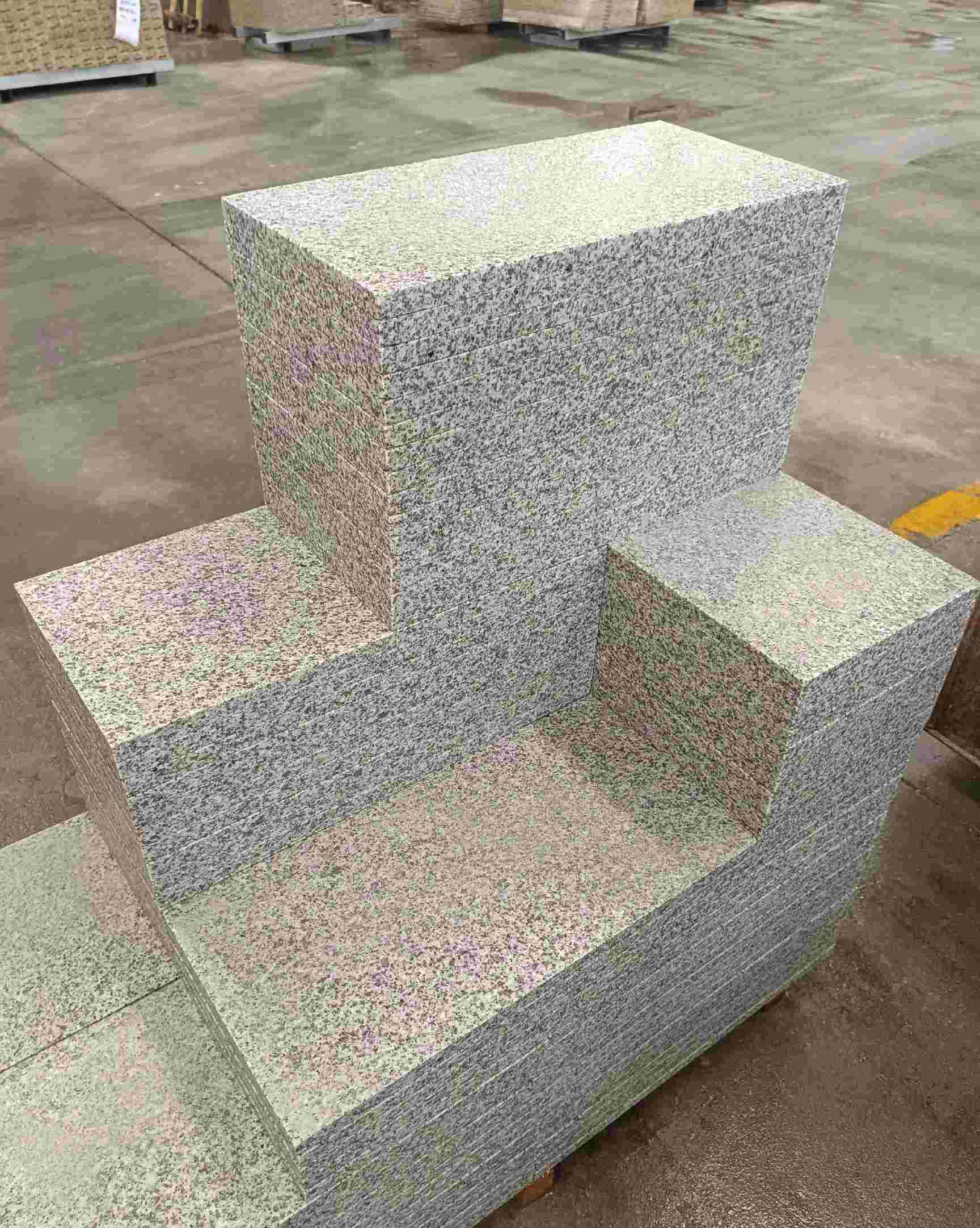 朝阳 白麻花岗岩荔枝面地铺石